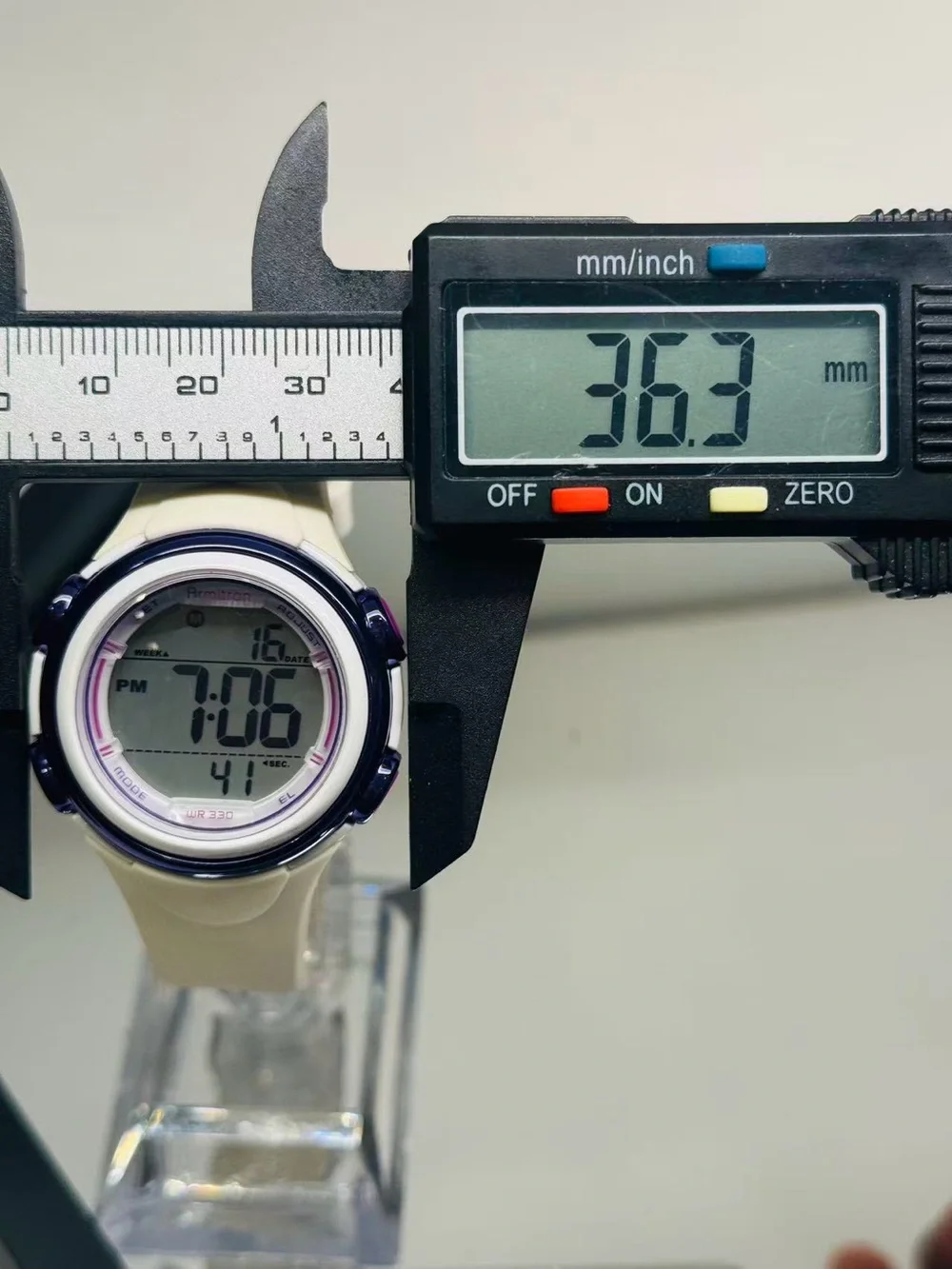 Armitron All-Sport Digital Women’s Watch WR330 Chronograph New Battery Working